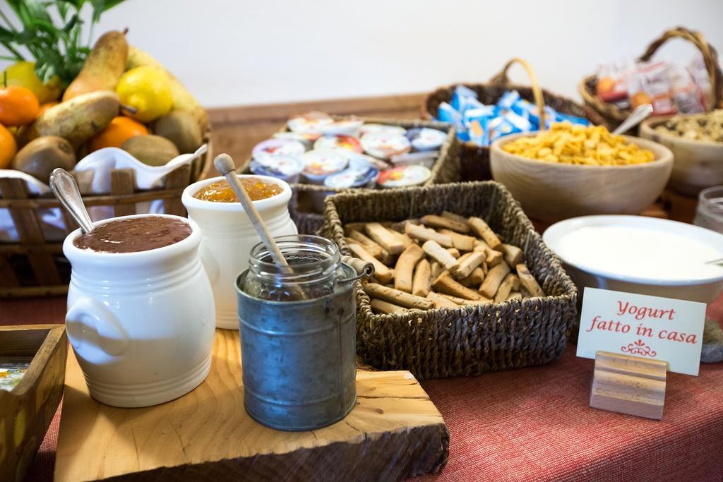 Hotel Restaurant La Barme كوجن المظهر الخارجي الصورة