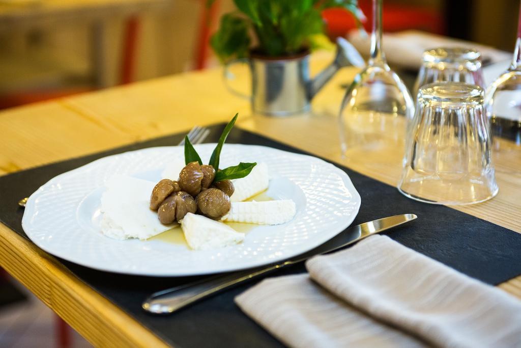 Hotel Restaurant La Barme كوجن المظهر الخارجي الصورة