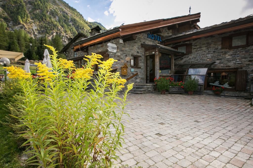 Hotel Restaurant La Barme كوجن المظهر الخارجي الصورة